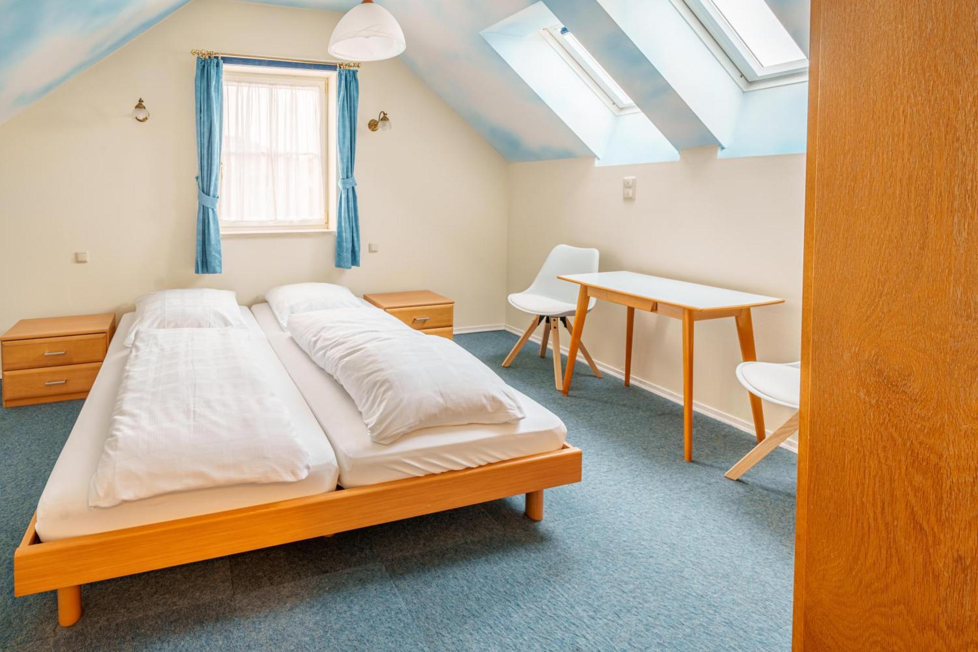 Koenig Ludwig Design Hotel Neu Zimmer Mit Sauna Oder Whirlpool Oder Mehr Altotting Luaran gambar